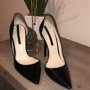 Zara Side Cleavage Heels